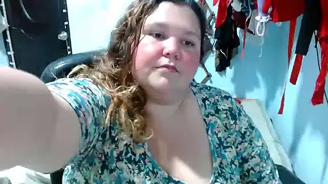 Freechat bbwsquirt on StripChat