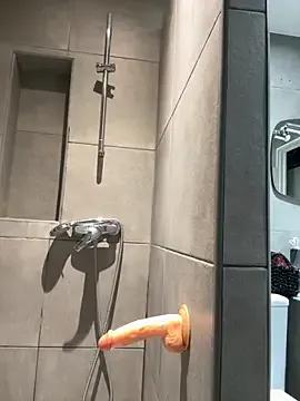 Freechat bebecita_x on StripChat