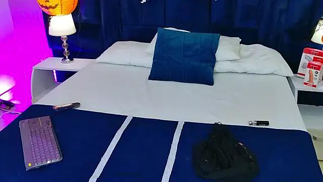 Becca_Grims on StripChat 