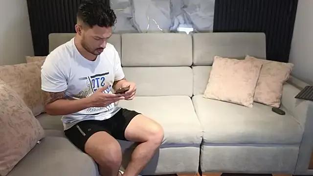 Freechat boysonfiree on StripChat