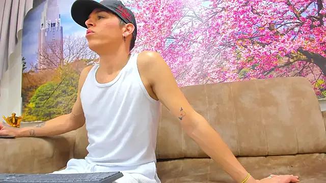 StripChat BvlgarVoyss is Freechat BvlgarVoyss — Show Asshole