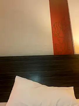 Freechat C-ALIMA_OX on StripChat