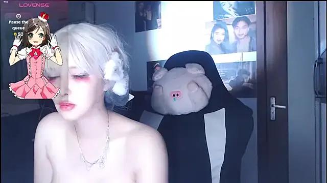 Freechat candy_cola on StripChat