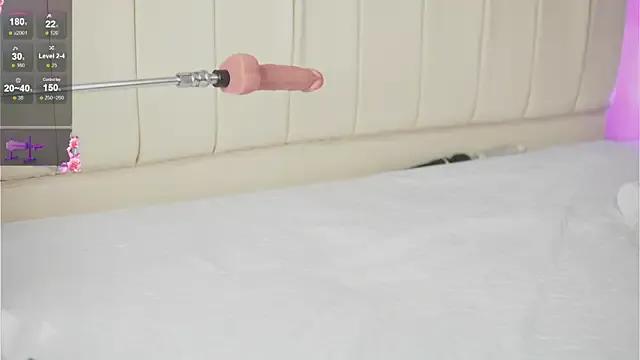 Freechat caroline_adams_ on StripChat