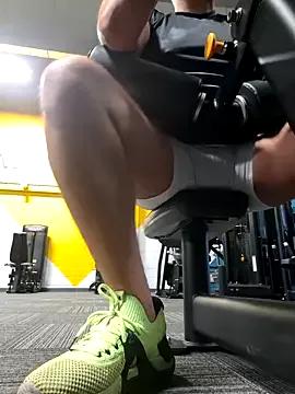 Freechat CloudyMuscleBeefy on StripChat