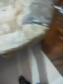 Freechat COUPLLE_VILLAGE on StripChat