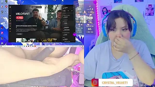 Freechat crystal7u7 on StripChat