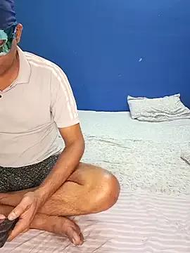 Freechat Cute-Zarina on StripChat