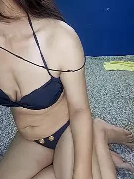 Freechat Cute-Zarina on StripChat
