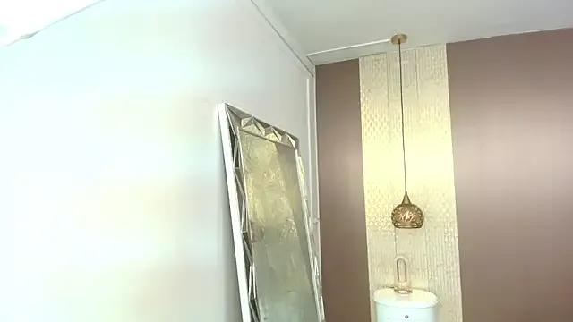 Freechat DannaDooll99 on StripChat