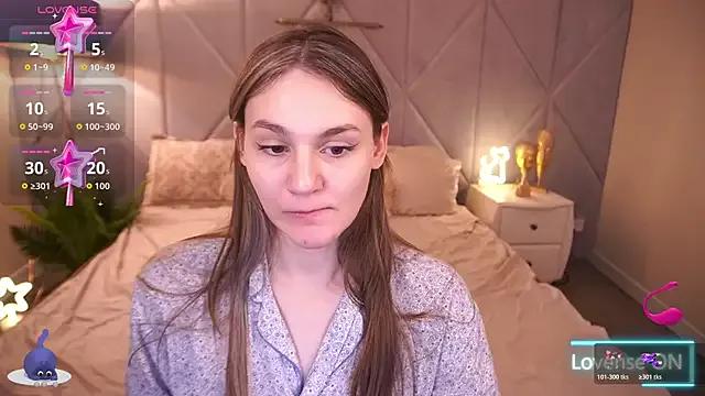 StripChat DiamondGoldie is Private DiamondGoldie — Oil butt + twerk