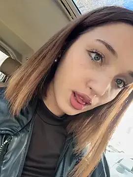 Freechat DollyTall on StripChat