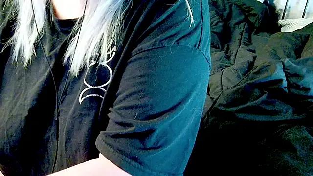 Freechat doomednympho on StripChat