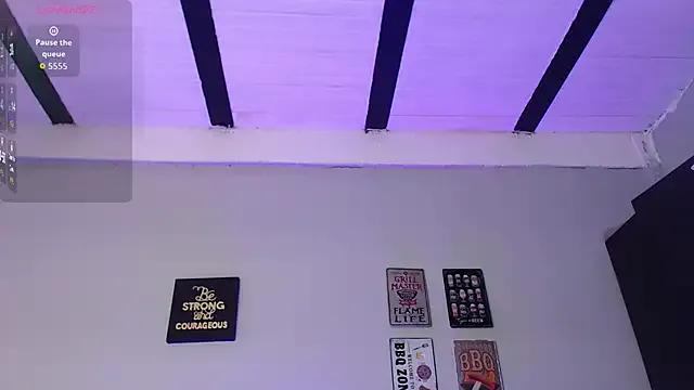 Freechat elizabethboltXXX on StripChat