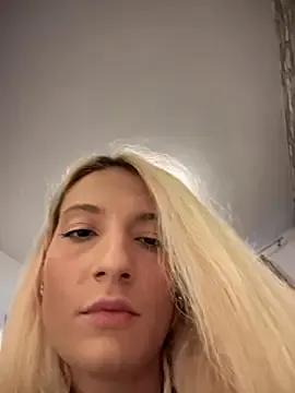 Private Ella_Charm on StripChat