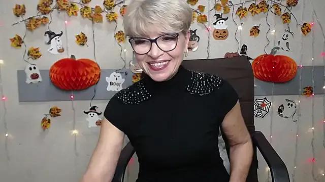 EllaBonito on StripChat 