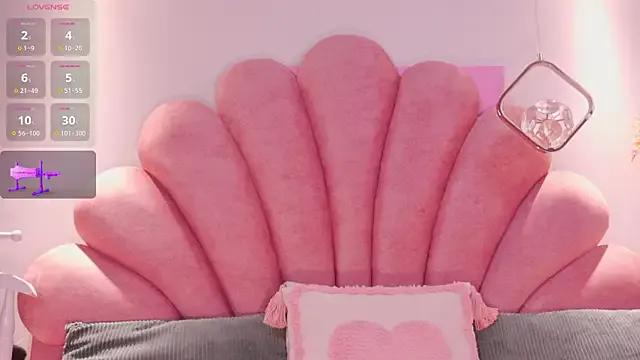 Freechat ElodieRousse_ on StripChat