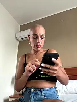 Group emprexkala on StripChat