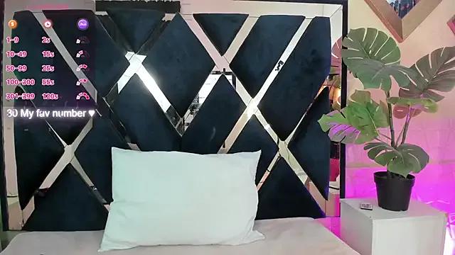 Freechat eva_loreti on StripChat