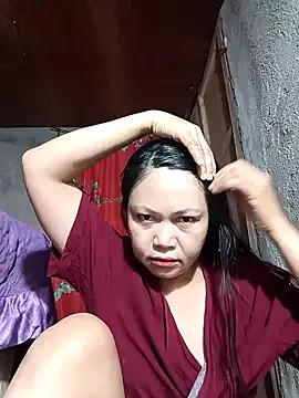 Everleigh_mom on StripChat 