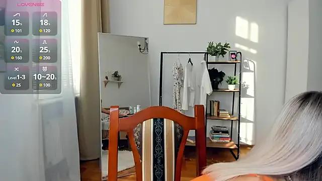 Freechat FaaBinaa on StripChat