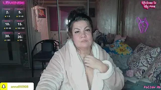 femme_fatale1 — flash tits