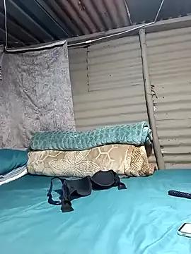 Freechat HappygalTheQueen on StripChat