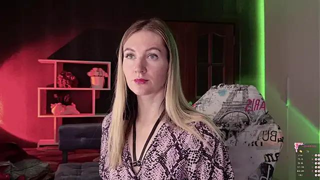 Freechat Hello_Lisha on StripChat