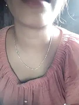 Freechat hinakaka on StripChat