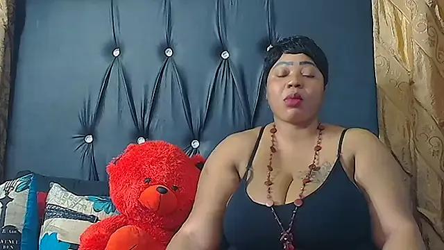 Freechat HUMONGUOUSTITSS on StripChat