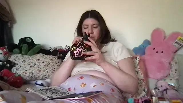 Freechat HYPHYtype on StripChat