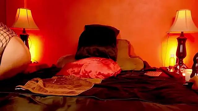 Freechat JenniferCD on StripChat