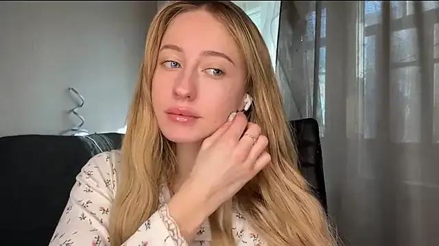 StripChat Jetta_Corsacami is Freechat Jetta_Corsacami — Tummy tease