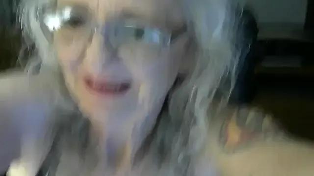 StripChat JoleneDelacroix is Freechat JoleneDelacroix — Get me fully naked + oil