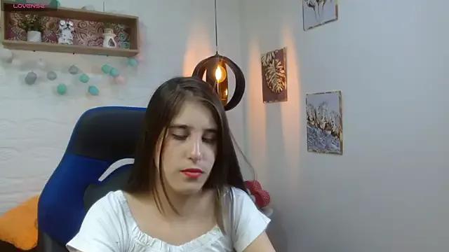 Freechat karlarousex on StripChat