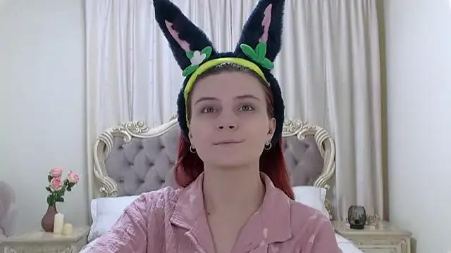 KellyStone on StripChat 