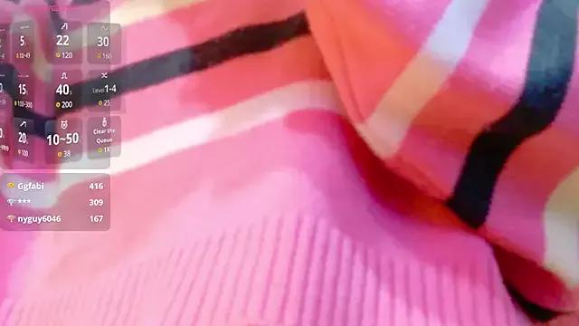 Freechat kinkylittlegirll on StripChat