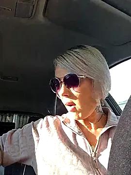 Freechat KirraWhite on StripChat