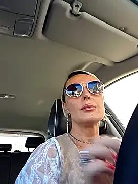 Freechat KirraWhite on StripChat