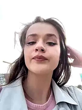 Freechat KittyQueeny on StripChat