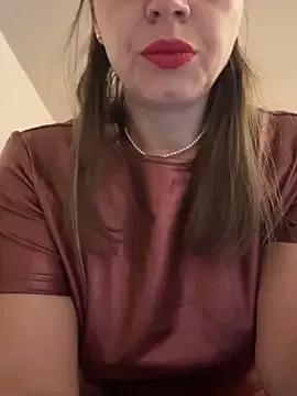 ladywithbigass — RIDE DOGGY DIDLO SQUIRT hotel  LT