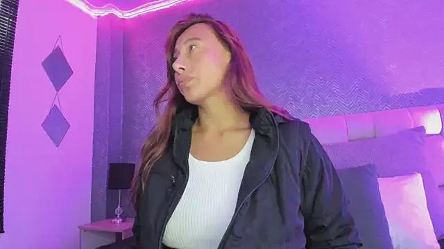 Freechat lena_banks on StripChat