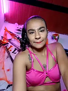 Leslly_ on StripChat 