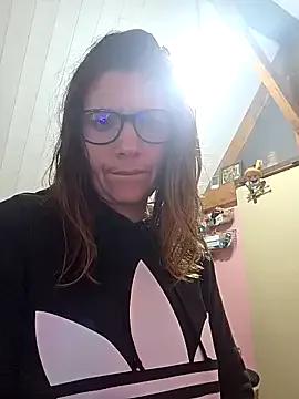 Lina_lou4 — Pvt show open