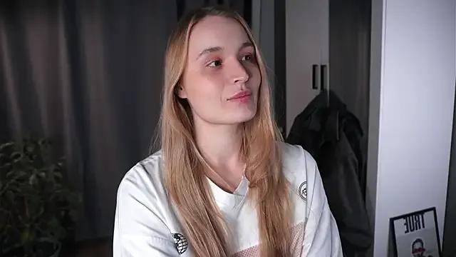 Freechat lisa_schiele on StripChat