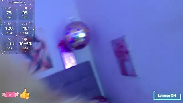 Lola_wish1 on StripChat 