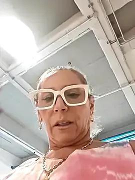 Freechat Lossexycacha on StripChat