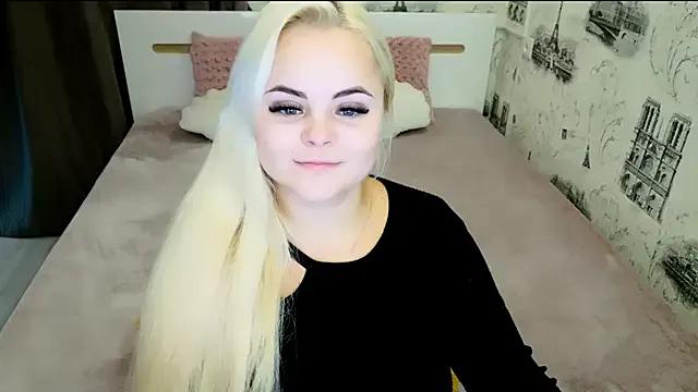 Freechat lovely-eyes on StripChat