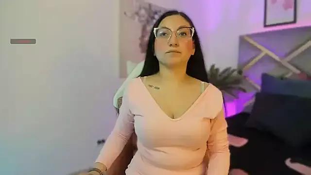 Freechat lucy_neil on StripChat