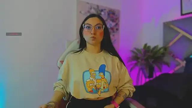 Freechat lucy_neil on StripChat